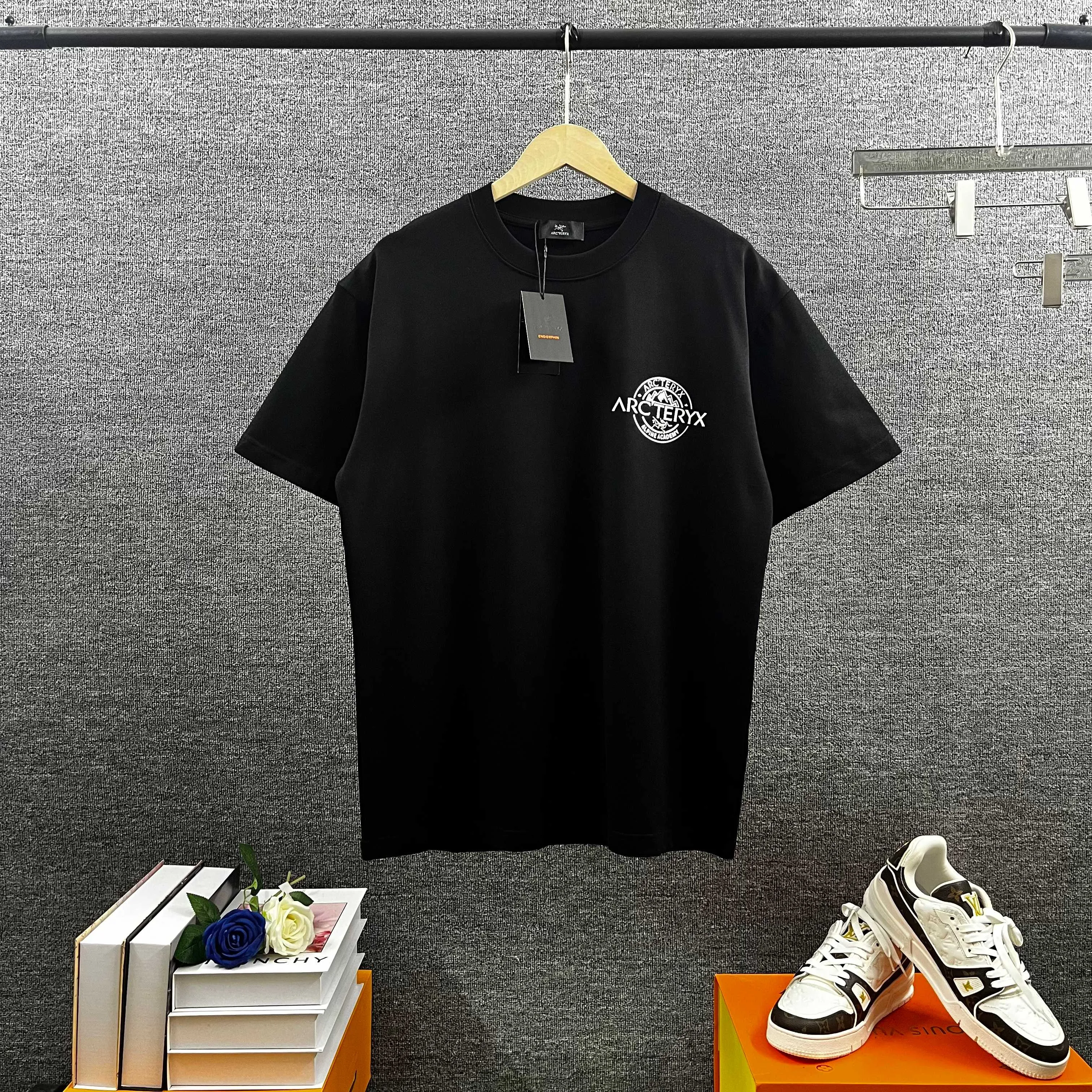 ARC'* * * 2025 New Arrival logo T Same Style Size： S （90-130 ） M （120-150 ） L （140-165 ） XL （160-180 ） XXL （180 ） ：Black White